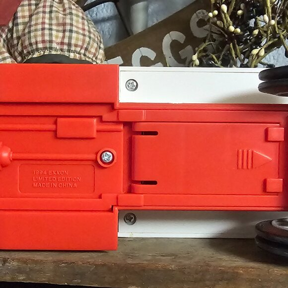 Esso exon toy truck - Picture 7 of 9